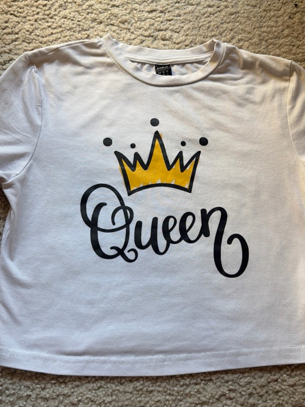 SHEIN White Crop Tee with Black 'Queen' Script and Yellow Crown